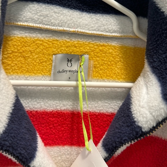 Dudley Stephens Kaki Pullover in Sherpa Fleece, Camp Stripe, Size Small - Picture 4 of 5